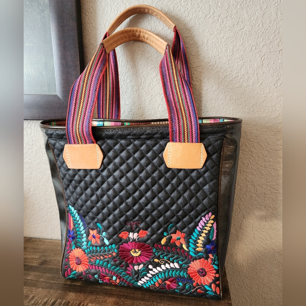 La Reina Classic Tote Consuela Embroidered Black Bag - Out Of Stock